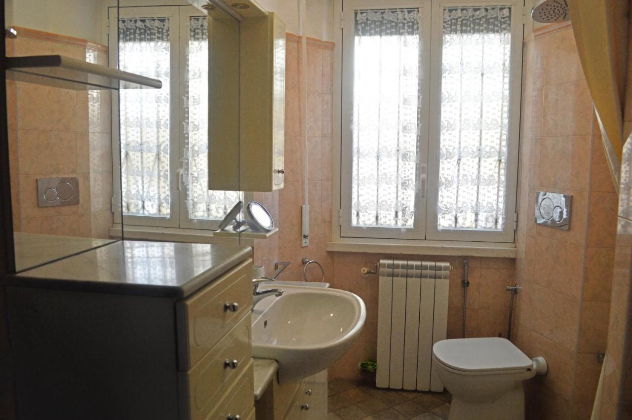 Appartamento In Via Calvi Lido di Ostia Bagian luar foto